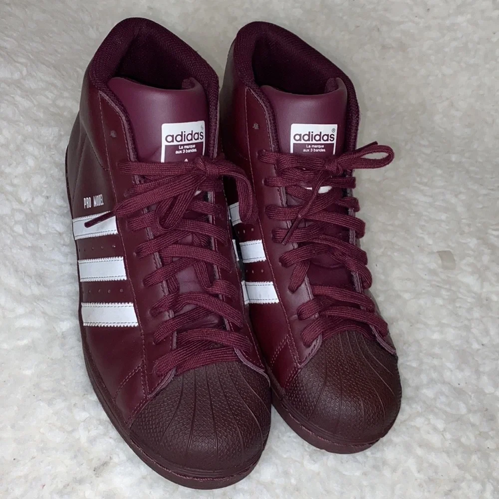 adidas gazelle silver green womens Adidas Men's Handball Spezial Burgundy/Crew White/Gum
